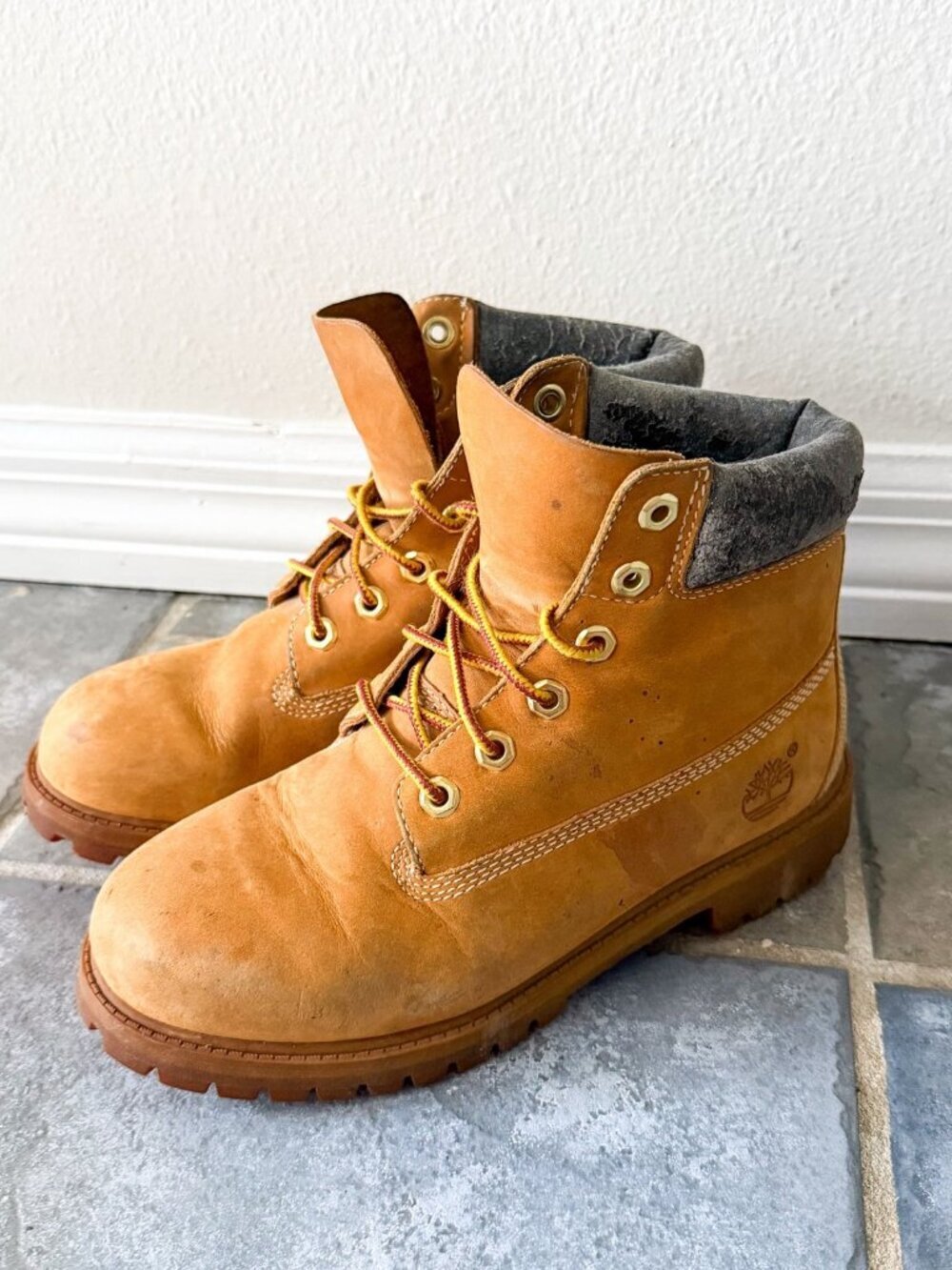 Timberland 6 Inch Premium Boots Mens 5 Leather Wheat Nubuck Waterproof